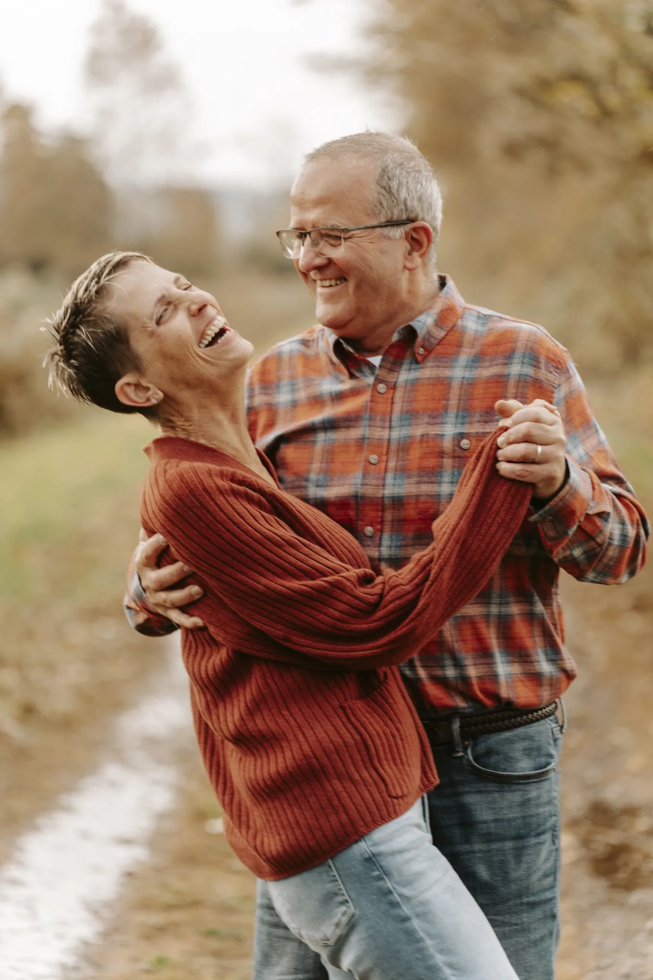 Family portrait in a wooded park near Lynnwood Washington