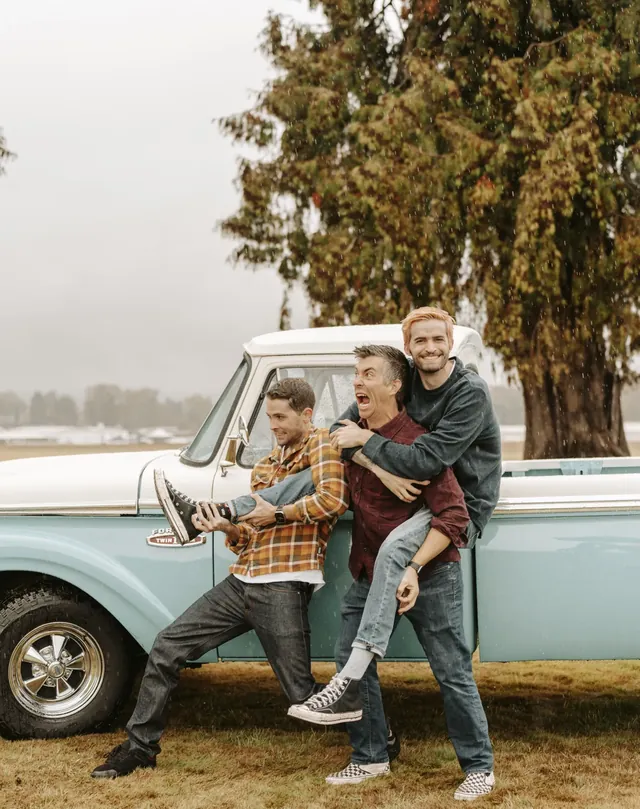 Family golden hour session in Lake Stevens WA