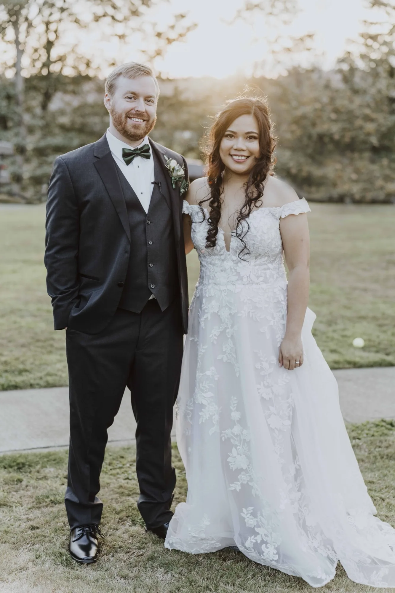 Bride and groom at golden hour wedding venue near Bothell WA